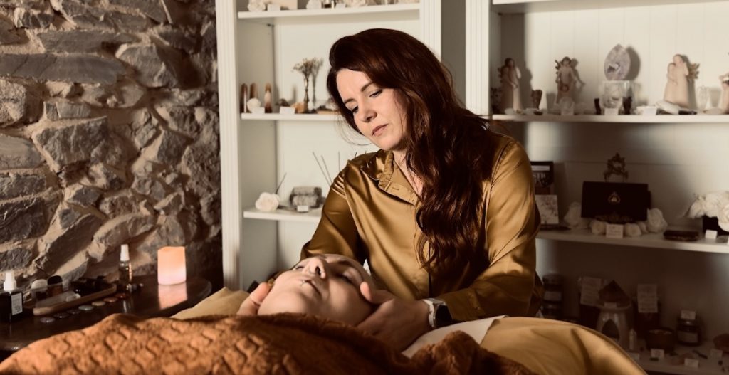 screenshot mrs peony reiki healing